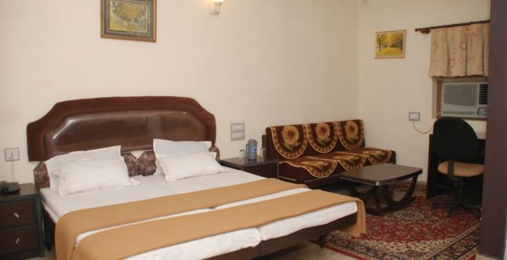 Hotel Royal